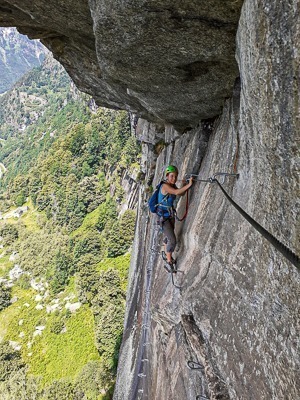 Lifeintrek trekking Milano Ferrata Walserfall Piemonte Croveo