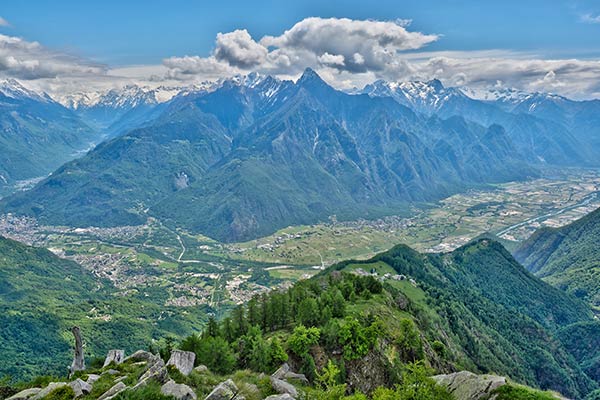 Trekking e Panorami Sulla Val Chiavenna e la Val Pilotera Lifeintrek