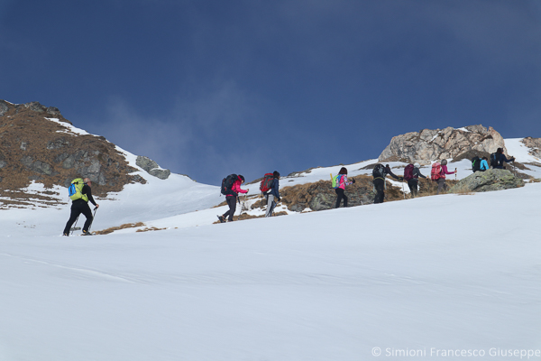 Col Chaleby Aosta Ciaspole Trekking Montagna Ciaspole