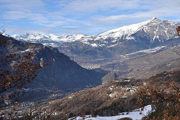 Trekking Milano Lifeintre Lombardia Val d'Aosta Lago De Ville trek Escursione Gita