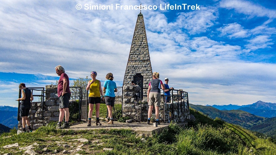 Foto ricordo dal Monte Pallanzone