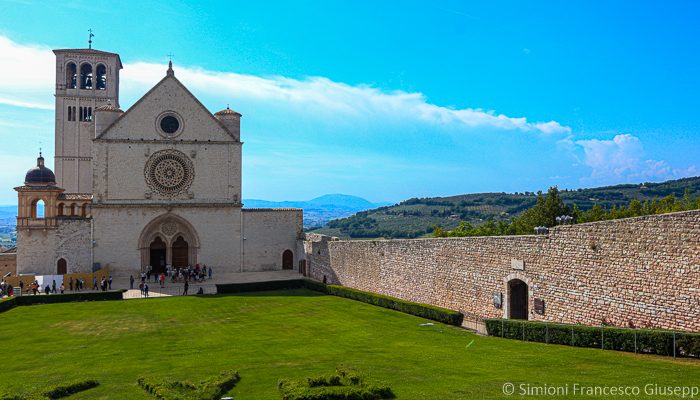 Trekking Umbria Assisi Duomo