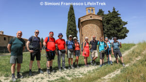 Trekking Toscana Val d'Orcia Cipressi