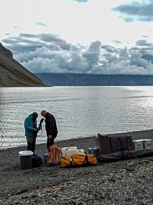 Trekking Svaldard longyearbyen Skambutka