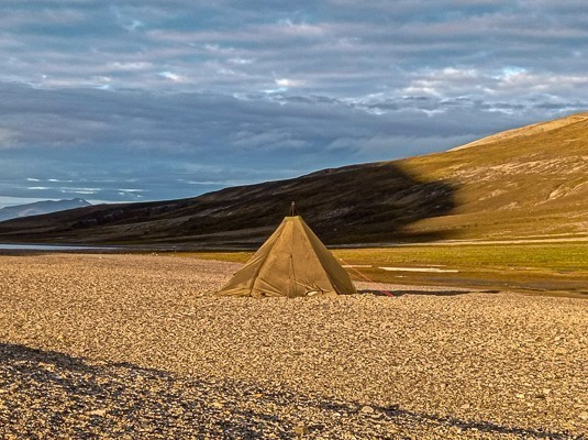 Trekking Svaldard longyearbyen Skambutka