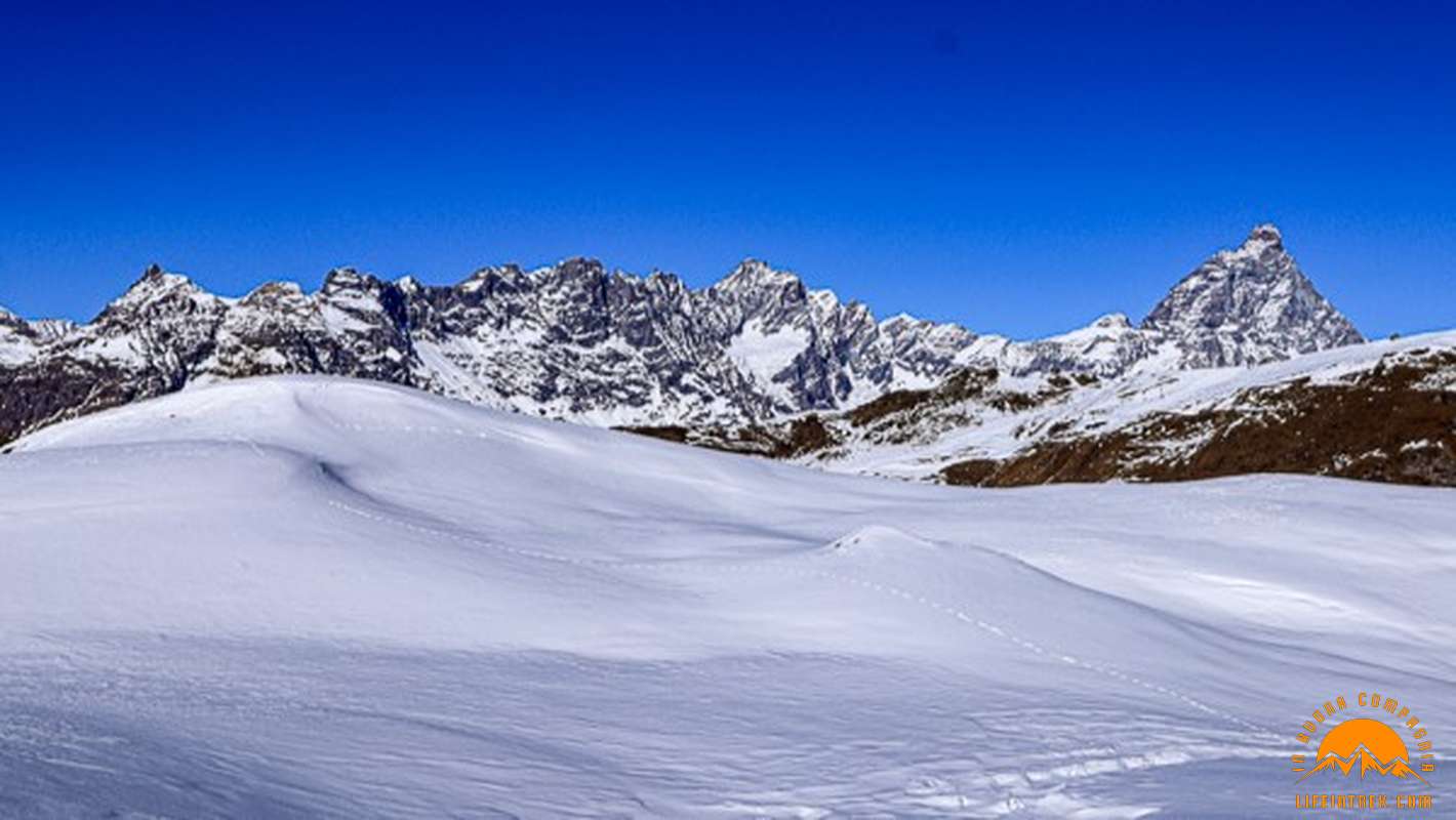 Montagna Ciaspole Neve Chamois Cervino Trekking Zainoinspalla Lifenitrek 4