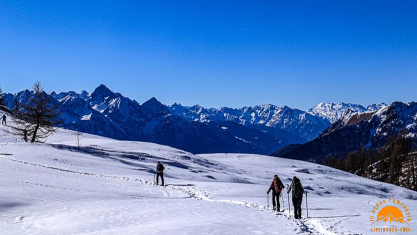 Montagna Ciaspole Cervino Trekking Zainoinspalla Gruppo trekking Milano Lifenitrek