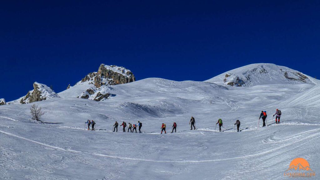 Ciaspolata Ciaspole Neve Valle Maira Piutas Lifeintrek Trekking Zainoinspalla Piutas Soleglio bue Montagna Trekking Milano Legnano Lombardia