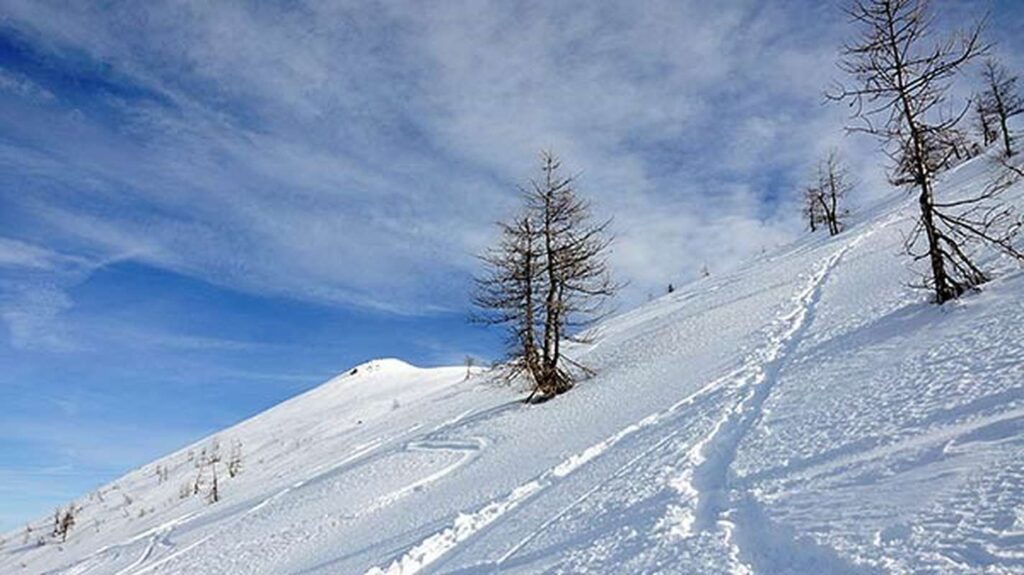 Ciaspolate Trek Lifeintrek Zainoinspalla neve Ciaspole Val Germanasca Montagne Innevate