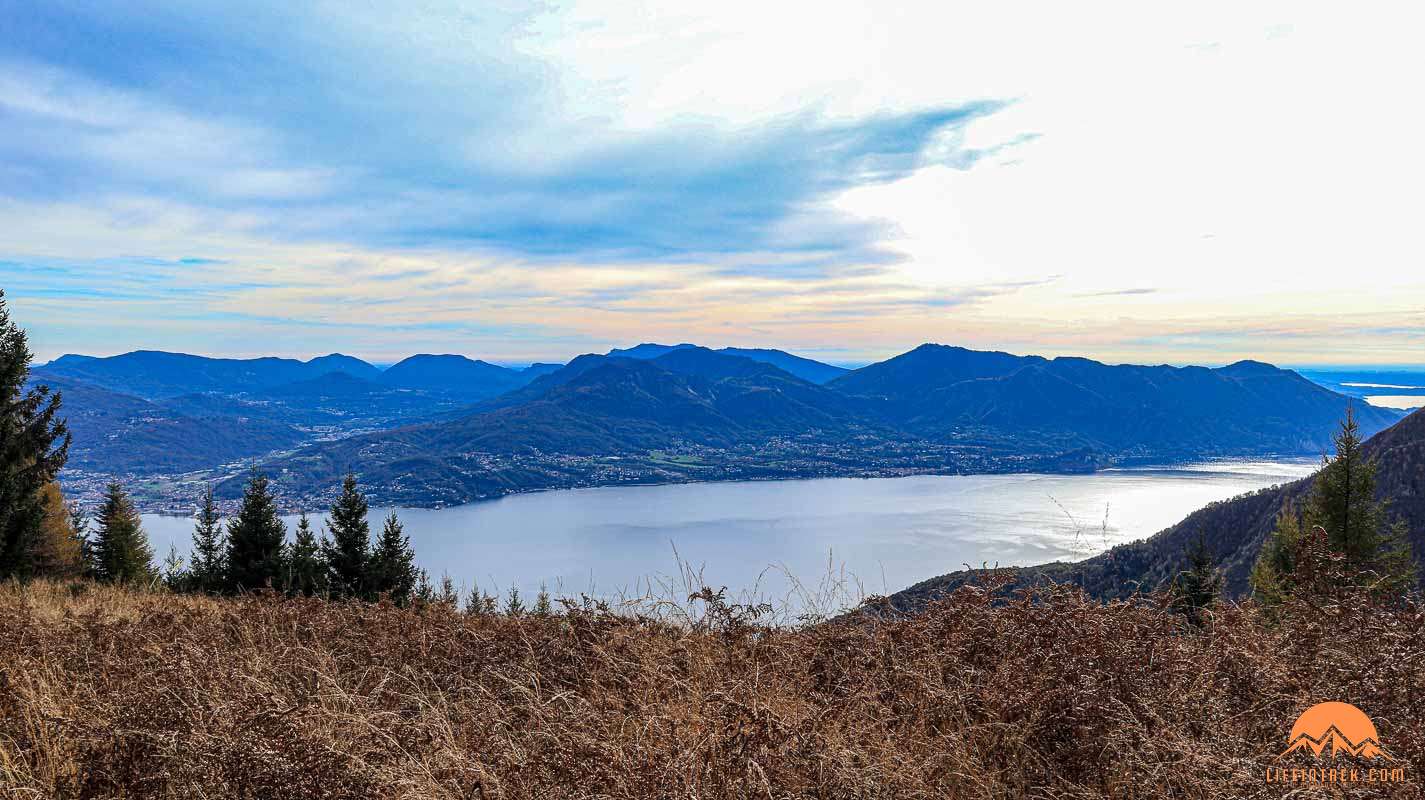 Lago Maggiore Trekking Viggiona Monte Pianbello Tremeno Trek Lifeintrek Panchina Monte Carza Piemonte Autunno Primavera