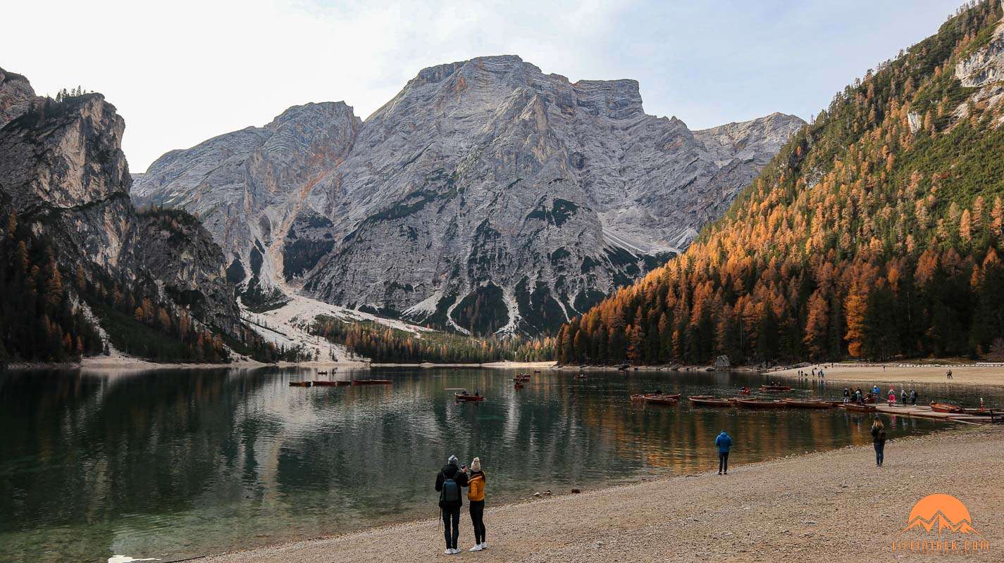 Trek Val Pusteria Lago di Braies Croda del Becco autunno Tre Cime di Lavaredo Sud Tirolo Trekking Lifeintrek