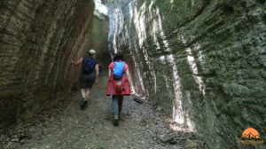 Trek Vie Cave Sorano Pitigliano Sovana Toscana Lifeintrek Gruppo Trekking Milano Legnano Zainoinspalla