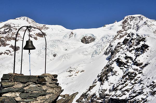 Campana Hochlicht ciaspolata Monte Rosa gruppo trekking milano legnano
