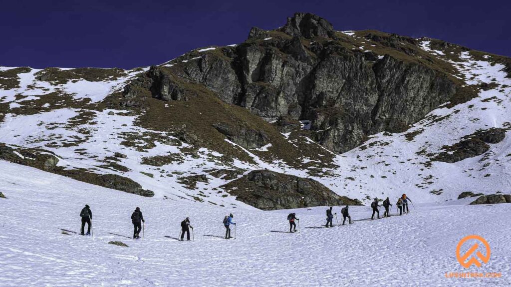 Valle Saint barthélemy ciaspolate in Val d'Aosta gruppo trek lifeintrek trekking in compagnia ciaspe