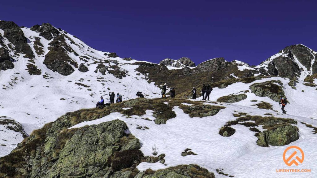 ciaspolate in Val d'Aosta gruppo trek lifeintrek