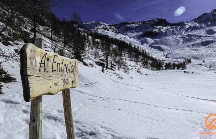 Gruppo Ciaspolate Milano Lombardia Lifeintrek Alpeggio di Entrelor