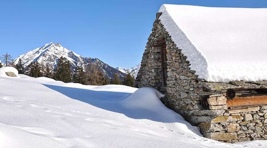 Ciaspolate Gruppo per ciaspolare Legnano Val Formazza Neve Alpe Devero Cai Parabiago Legnano Busto Arsizio