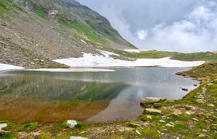 Sentuieri Lago Bianco Valle SPluga