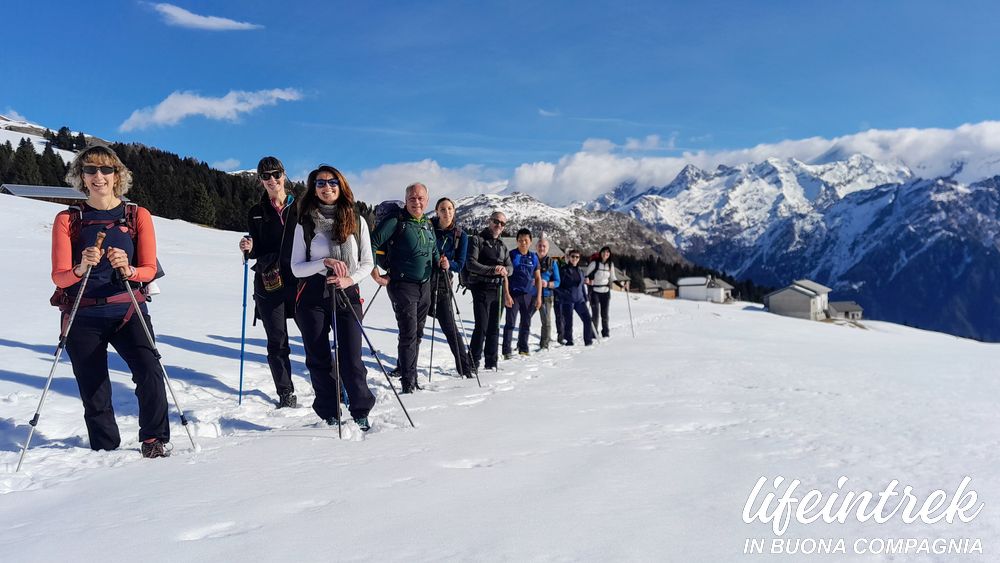 Capanna Dotra Rifugio Svizzero raggiungibile in inverno Gruppo trekking Provincia di Milano