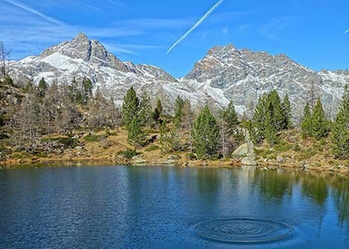 Laghi Parco Monte Avic Laghi Del Parco Monte Avic, un trekking ed un'escursione su sentieri tra il Lago di Leser ed il Lago Cornù passando dal Rifugio Barbustel