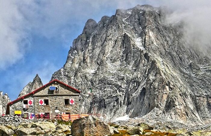 Sentiero Trekking Rifugio Gianetti Val Masino Porcellizzo Pizzo Badile