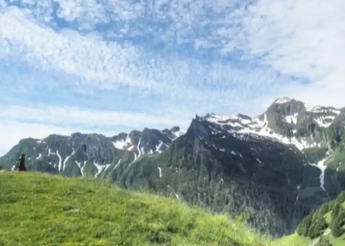 Escursione e trekking al Rifugio Alpe Il Laghetto passando dalla Croce Di Vallaro La Val Bognanco che non ti aspetti.