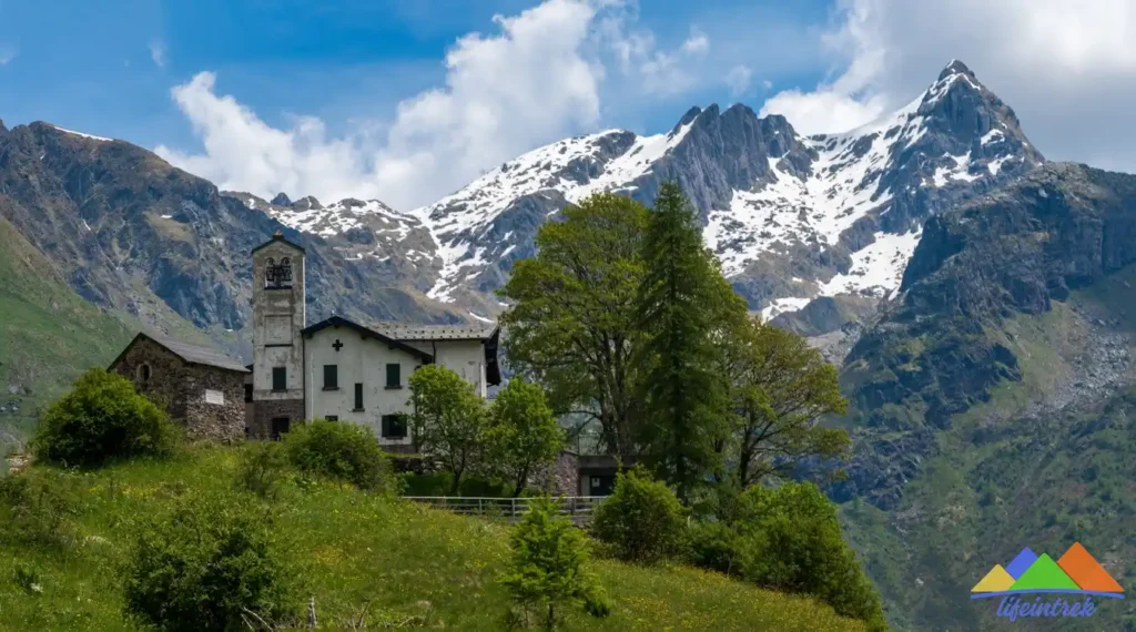 Valbiandino Trekking Rifugio Madonna Della Neve Pizzo Dei Tre Signori da Introbio
